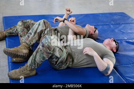 Soldiers from the 870th Military Police Company conduct nonlethal ...