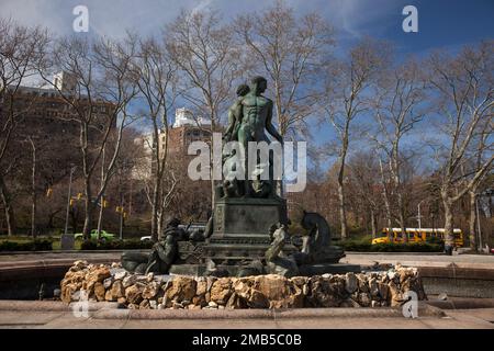 The Bailey Fountain in Grand Army Plaza, Prospect Heights, Brooklyn, New York Stock Photo