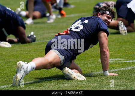 Chicago Bears tight end Jake Tonges (46) during an NFL Preseason football  game against the Seattle