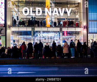 Old Navy officially reopens Times Square location