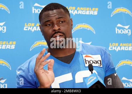 Los Angeles Chargers linebacker Khalil Mack (52) during the first half of  an NFL football game against the Houston Texans, Sunday, Oct. 2, 2022, in  Houston. (AP Photo/Eric Christian Smith Stock Photo - Alamy