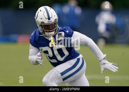 Indianapolis Colts' Nick Cross runs a drill during a practice at the NFL  football team's training facility, Wednesday, June 8, 2022, in  Indianapolis. (AP Photo/Darron Cummings Stock Photo - Alamy