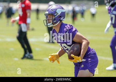 Minnesota Vikings wide receiver Thomas Hennigan (89) looks down the line  during a NFL football game against the Miami Dolphins, Sunday, Oct.16, 2022  in Miami Gardens, Fla. (AP Photo/Alex Menendez Stock Photo 