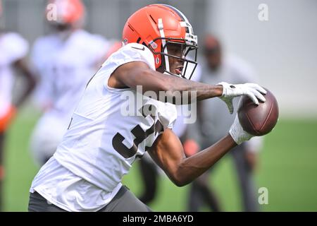 December 4, 2022: Cleveland Browns safety D'Anthony Bell (37) prior to a  game between the Cleveland Browns and the Houston Texans in Houston, TX.  ..Trask Smith/CSM/Sipa USA(Credit Image: © Trask Smith/Cal Sport