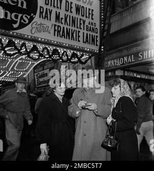 Portrait of Frankie Laine, Paramount Theater, New York, N.Y., 1946. Stock Photo