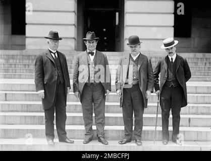 Pan American Congress, 5th at Santiago, Chile - U.S. Delegation: Joseph R. Lamar; W.J. Bryan; F.W. Lehmann; H. Percival Dodge, 1914. Stock Photo