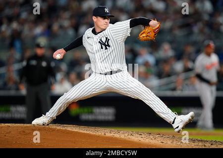 New York Yankees' Ron Marinaccio pitches during the seventh inning