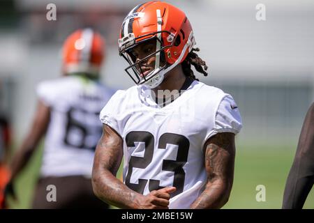 Cleveland Browns cornerback Martin Emerson Jr. looks on during the NFL  football team's training camp, Thursday, July 28, 2022, in Berea, Ohio. (AP  Photo/Nick Cammett Stock Photo - Alamy