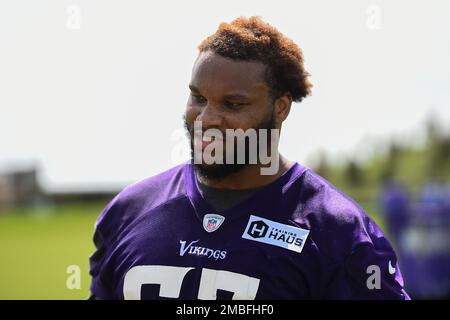 Minnesota Vikings guard Ed Ingram (67) walks off the field during a NFL  football game against the Miami Dolphins, Sunday, Oct.16, 2022 in Miami  Gardens, Fla. (AP Photo/Alex Menendez Stock Photo - Alamy