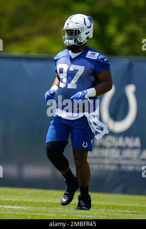 Indianapolis Colts running back Max Borchi runs a drill during football  practice at the NFL team's practice facility in Indianapolis, Friday, May 13,  2022. (AP Photo/Michael Conroy Stock Photo - Alamy