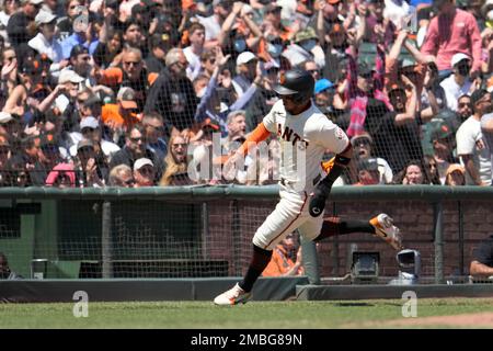 DENVER, CO - JUNE 6: San Francisco Giants first baseman LaMonte Wade Jr.  (31) bats during a game between the San Francisco Giants and the Colorado  Rockies at Coors Field on June