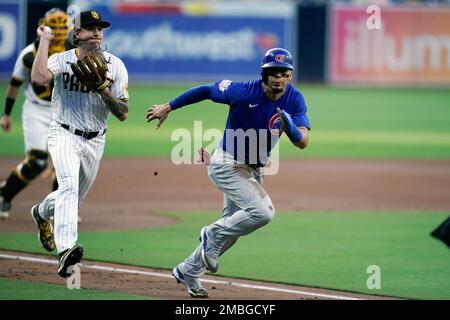 Photo: Chicago Cubs Rafael Ortega Cannot Make Catch On Home Run Ball -  SLP2022062613 