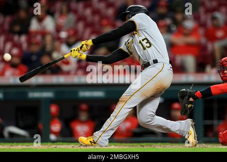 Ke'Bryan Hayes' RBI single, 07/13/2022