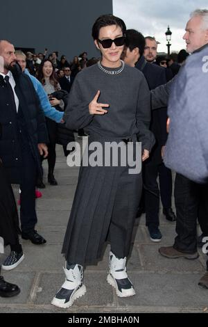 Paris, France. 20th Jan, 2023. J-Hope attends the Dior Menswear Fall-Winter  2023-2024 show as part of Paris Fashion Week on January 20, 2023 in Paris,  France. Photo by Laurent Zabulon/ABACAPRESS.COM Credit: Abaca