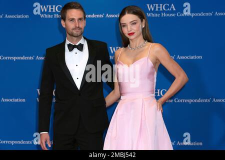 Australian Model Miranda Kerr and Evan Spiegel arrive at the 2022 White  House Correspondents' Association Dinner at the Washington Hilton in  Washington, DC on Saturday, April 30, 2022. The dinner is back