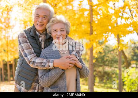 Sweet elderly couples Stock Photo - Alamy