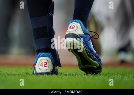 New York Yankees designated hitter Aaron Judge wears custom cleats in the  dugout before a baseball game against the Seattle Mariners, Wednesday, May  31, 2023, in Seattle. (AP Photo/Lindsey Wasson Stock Photo 