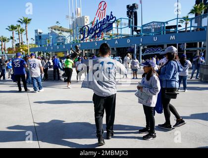 Give Away MLB Los Angeles Dodgers Jackie Robinson Baseball Jersey