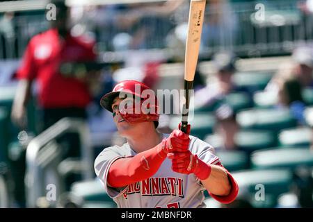 Cincinnati Reds' Tyler Stephenson (37) celebrates with Joey Votto, center  right, during the team's baseball game against the Arizona Diamondbacks  Tuesday, June 7, 2022, in Cincinnati. (AP Photo/Jeff Dean Stock Photo -  Alamy