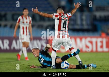 Enzo Copetti of Argentina's Racing Club, back, and Horacio