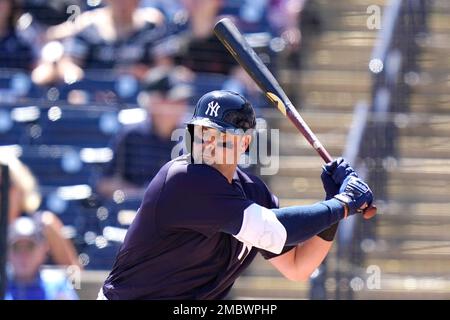 April 30 2022: New York left fielder Joey Gallo (13) before the game with  New York Yankees and Kansas City Royals held at Kauffman Stadium in Kansas  City Mo. David Seelig/Cal Sport