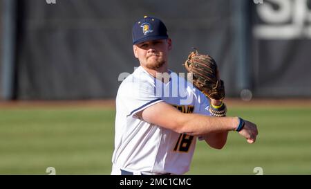 North Carolina Greensboro's Matt Kemp (1) runs the bases during an NCAA  baseball game on Wednesday, March 1, 2023, in Greensboro, N.C. (AP  Photo/Ben McKeown Stock Photo - Alamy