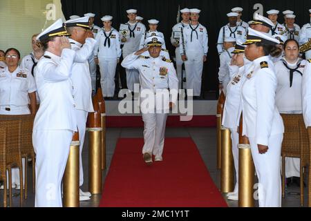 Capt. Victor Diaz Arrives At Navy Medicine Readiness And Training ...