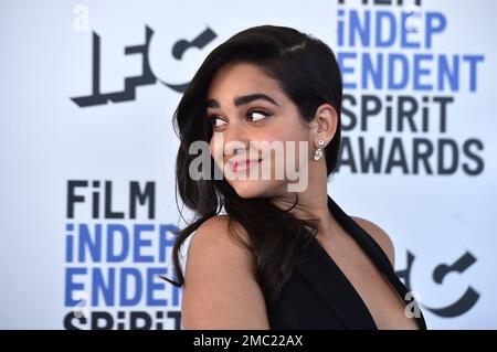 Geraldine Viswanathan arrives at the 2022 Film Independent Spirit