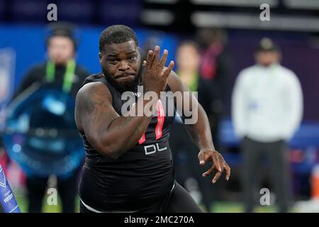 Kentucky defensive lineman Marquan McCall runs a drill during the NFL  football scouting combine, Saturday, March 5, 2022, in Indianapolis. (AP  Photo/Darron Cummings Stock Photo - Alamy