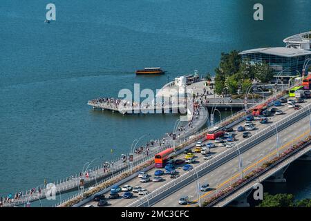 Singapore's marina bay the merlion park Stock Photo