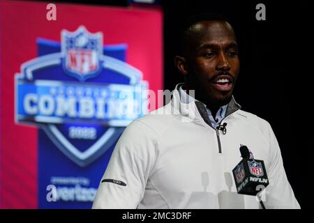 Minnesota Vikings general manager Kwesi Adofo-Mensah, left, talks with  Philadelphia Eagles general manager Howie Roseman prior to the NFL football  game, Monday, Sept. 19, 2022, in Philadelphia. (AP Photo/Chris Szagola  Stock Photo 