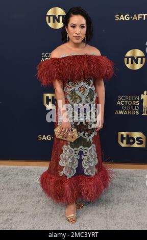 Melissa Tang arrives at the 28th annual Screen Actors Guild Awards at