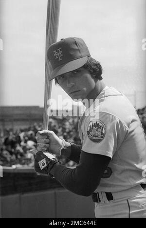 New York Mets - Lee Mazzilli gets a big welcome after he hit a home run in  the 1979 All-Star Game.