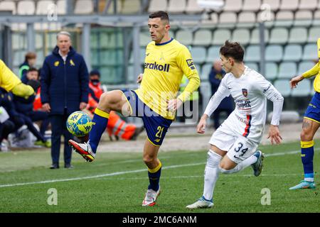 Modena, Italy. 22nd Apr, 2023. Diego Falcinelli (Modena) during Modena FC vs  SPAL, Italian soccer Serie B match in Modena, Italy, April 22 2023 Credit:  Independent Photo Agency/Alamy Live News Stock Photo - Alamy