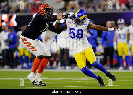 Cincinnati Bengals offensive tackle Justin Evans (65) after an NFL football  preseason game between the Indianapolis Colts and the Cincinnati Bengals at  Paul Brown Stadium in Cincinnati, OH. Adam Lacy/(Photo by Adam