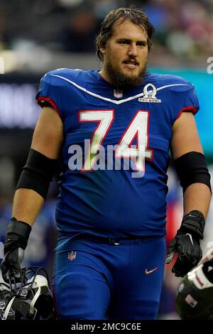 Tampa Bay Buccaneers guard Ali Marpet (74) runs onto the field during a NFL  divisional playoff football game between the Los Angeles Rams and Tampa Bay  Buccaneers, Sunday, January 23, 2022 in