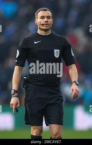 referee , Leigh Doughty, during the Sky Bet Championship match Cardiff City vs Millwall at Cardiff City Stadium, Cardiff, United Kingdom, 21st January 2023  (Photo by Mike Jones/News Images) Stock Photo