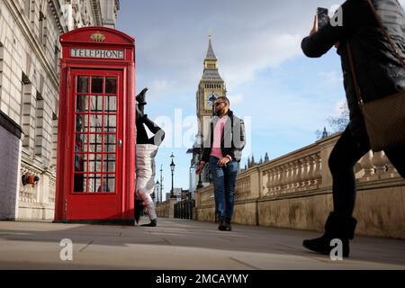 260+ London Woman In Red Posing At Phone Booth Stock Photos, Pictures &  Royalty-Free Images - iStock