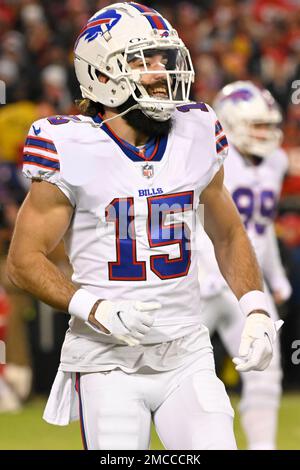 Buffalo Bills wide receiver Jake Kumerow (15) makes a catch during ...