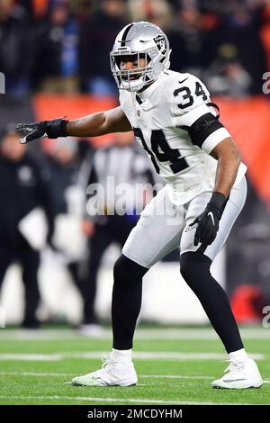 Las Vegas Raiders outside linebacker K.J. Wright (34) during an