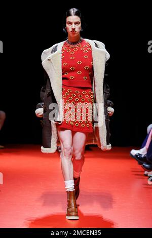 Paris, Frankreich. 20th Jan, 2023. KENZO Fall/Winter 2023-24 Runway during Paris Fashion Week Menswear on January 2023 - Paris, France 20/01/2023 Credit: dpa/Alamy Live News Stock Photo