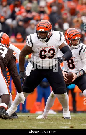 Cincinnati Bengals center Trey Hill (63) lines up for a play during an NFL  football game against the Cleveland Browns, Sunday, Jan. 9, 2022, in  Cleveland. (AP Photo/Kirk Irwin Stock Photo - Alamy