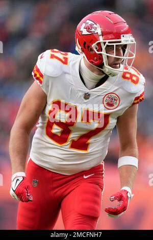 Kansas City Chiefs quarterback Patrick Mahomes (15) against the Denver  Broncos during the first half of an NFL football game Saturday, Jan. 8,  2022, in Denver. (AP Photo/David Zalubowski Stock Photo - Alamy