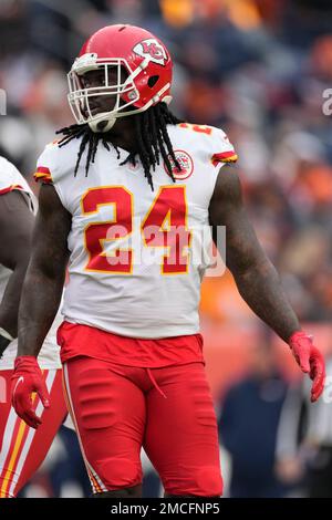 December 13, 2015: Kansas City Chiefs outside linebacker Tamba Hali (91)  during the NFL game between the San Diego Chargers and the Kansas City  Chiefs at Arrowhead Stadium in Kansas City, MO