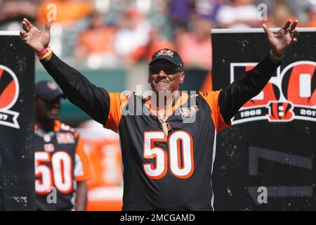 Defensive lineman Gary Burley of the Cincinnati Bengals waves to