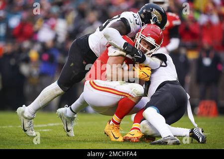 Jacksonville Jaguars linebacker Foyesade Oluokun in action during the first  half of an NFL football game against the Kansas City Chiefs, Sunday, Nov.  13, 2022 in Kansas City, Mo. (AP Photo/Reed Hoffmann