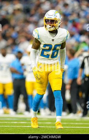 Los Angeles Chargers defensive back Asante Samuel Jr. (26) lines