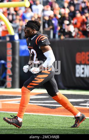 Cincinnati Bengals cornerback Chidobe Awuzie (22) celebrates after