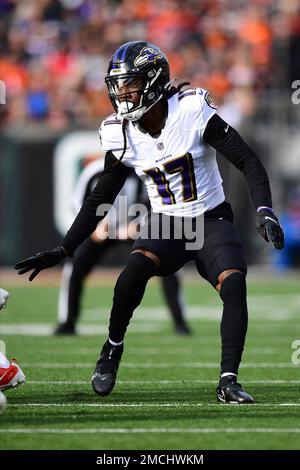 Baltimore Ravens defensive back Jackson Porter (33) makes a catch