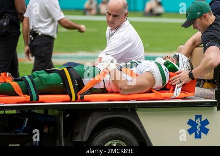 Jets S Elijah Riley leaves field on stretcher with neck injury